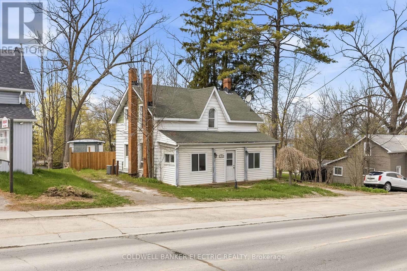 782 WARD STREET - 8