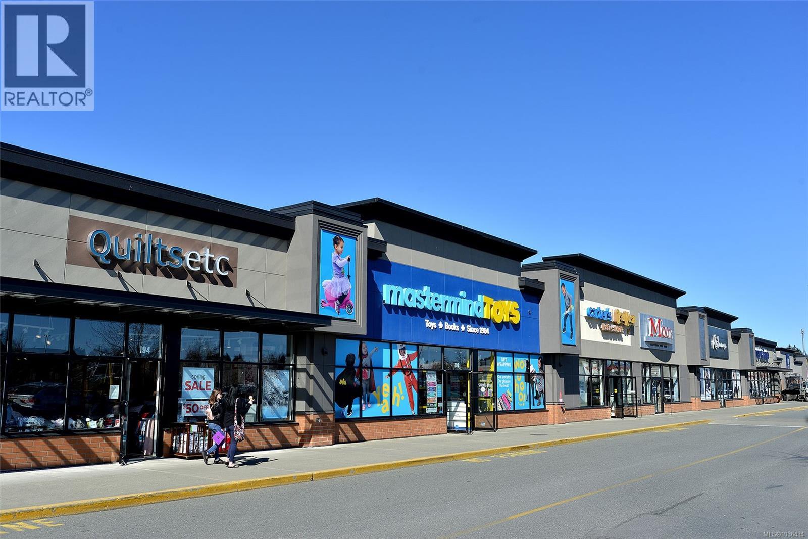 600 PHELPS Ave - 67
