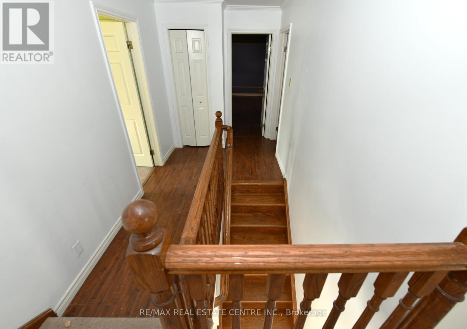 540 WELLINGTON AVENUE S - 11