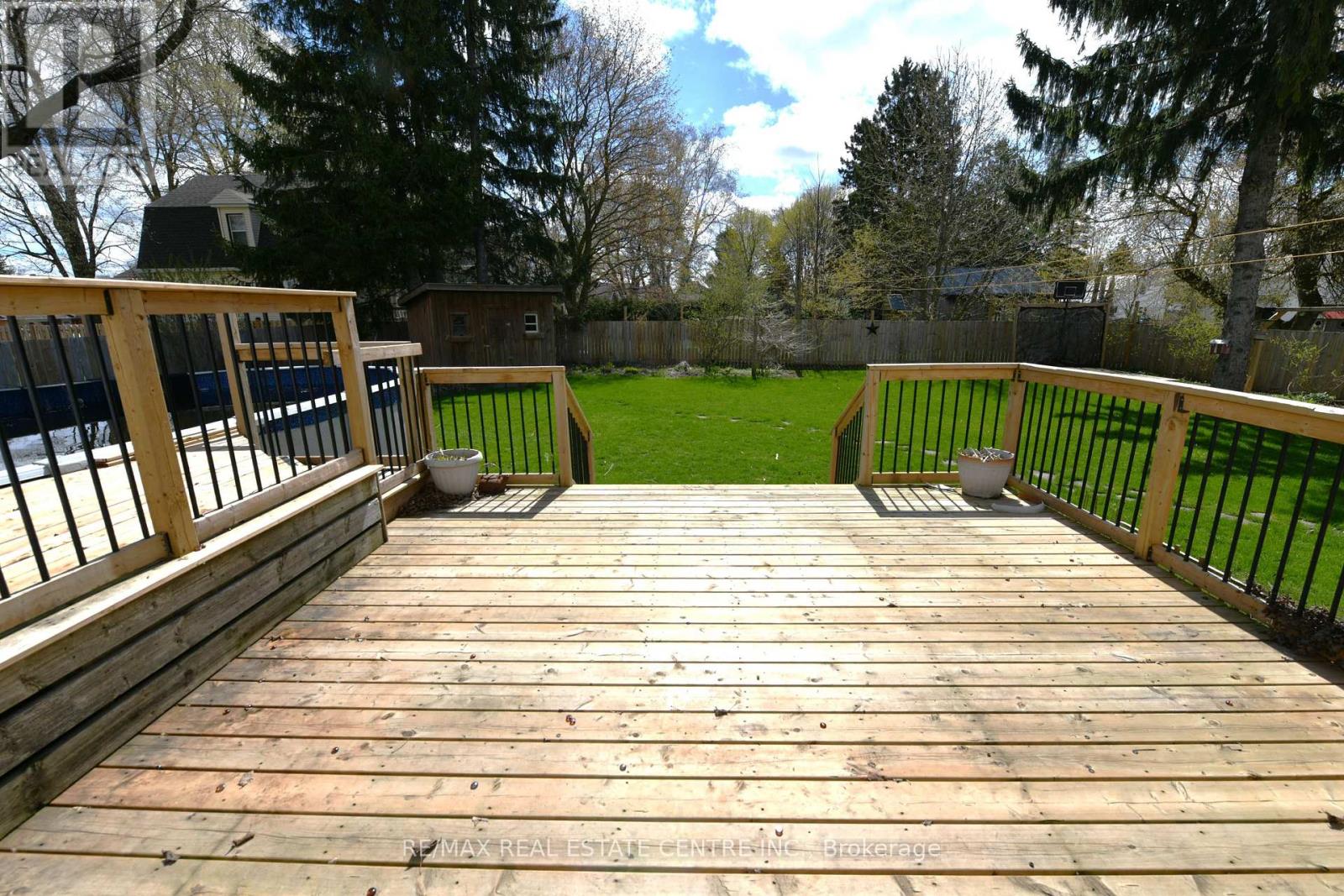 540 WELLINGTON AVENUE S - 18