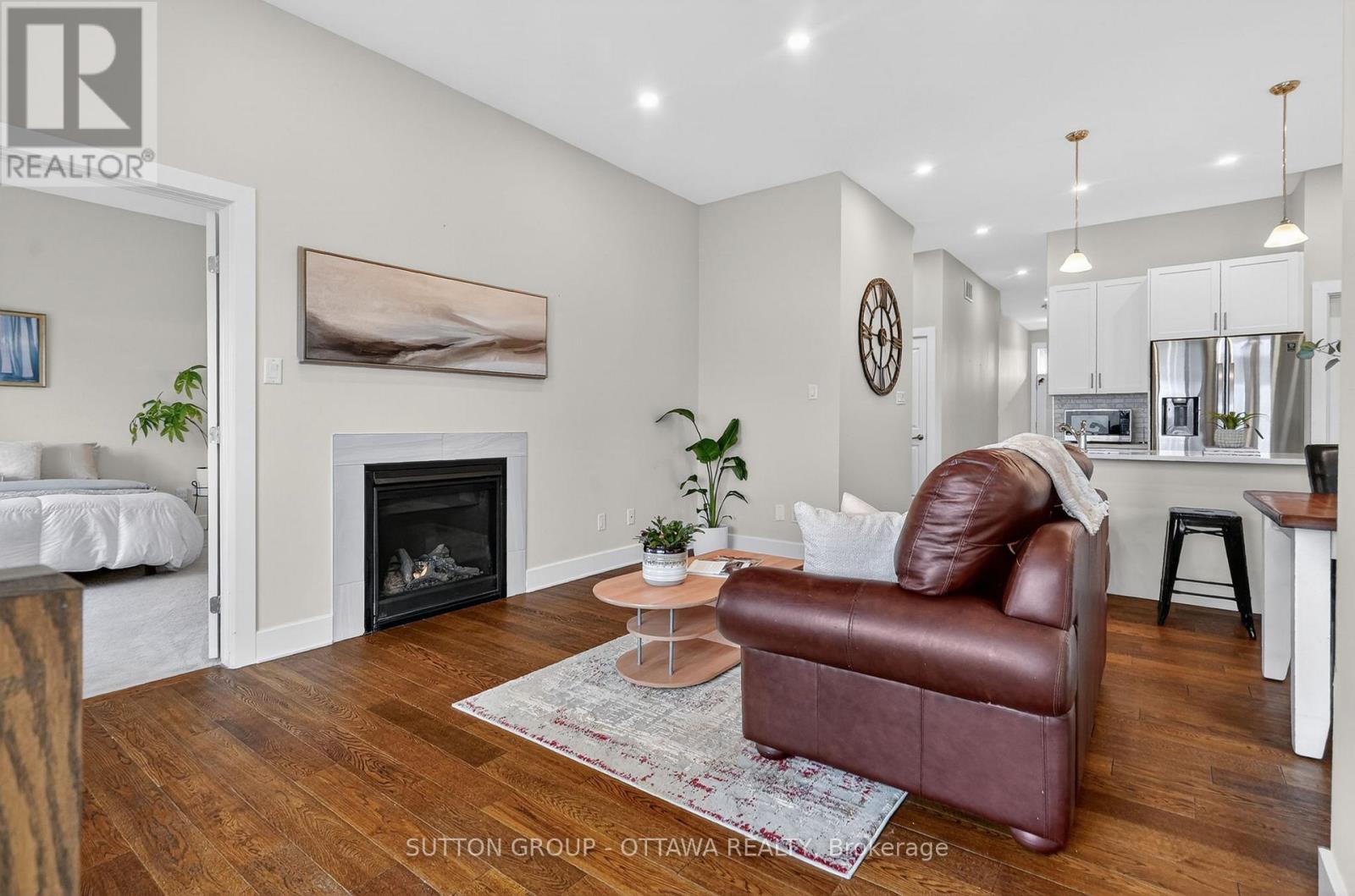 105 DUNLOP ROAD - 13