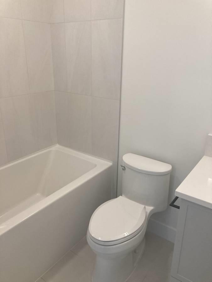 2 Bed, 2 Bath Apartment for Rent in Surrey – 514 3528 146A STREET, Surrey – MLS# R3122145 - Image 18