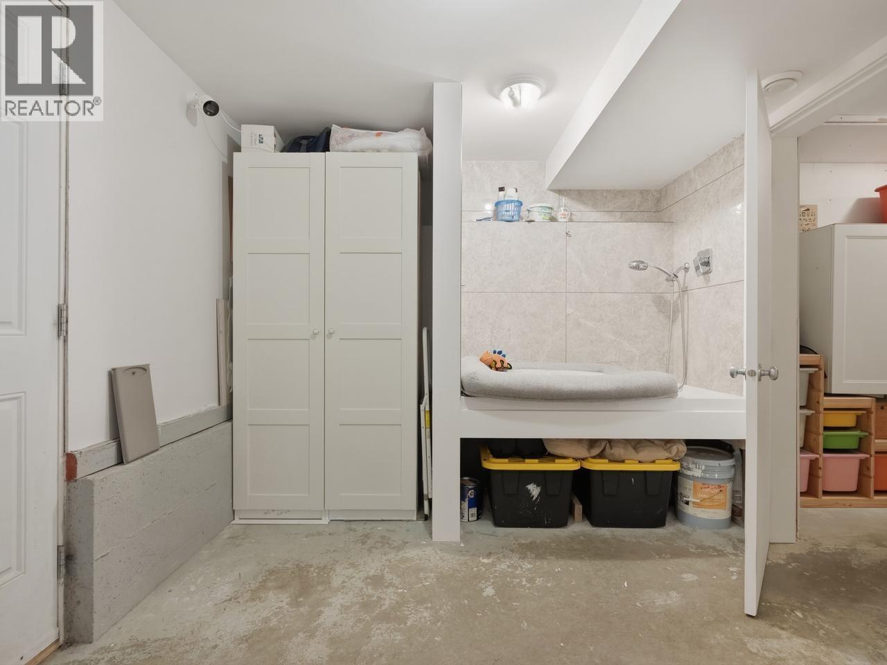 4 Bed, 3 Bath House for Sale in Burnaby – 7514 12TH AVENUE, Burnaby - Image 34