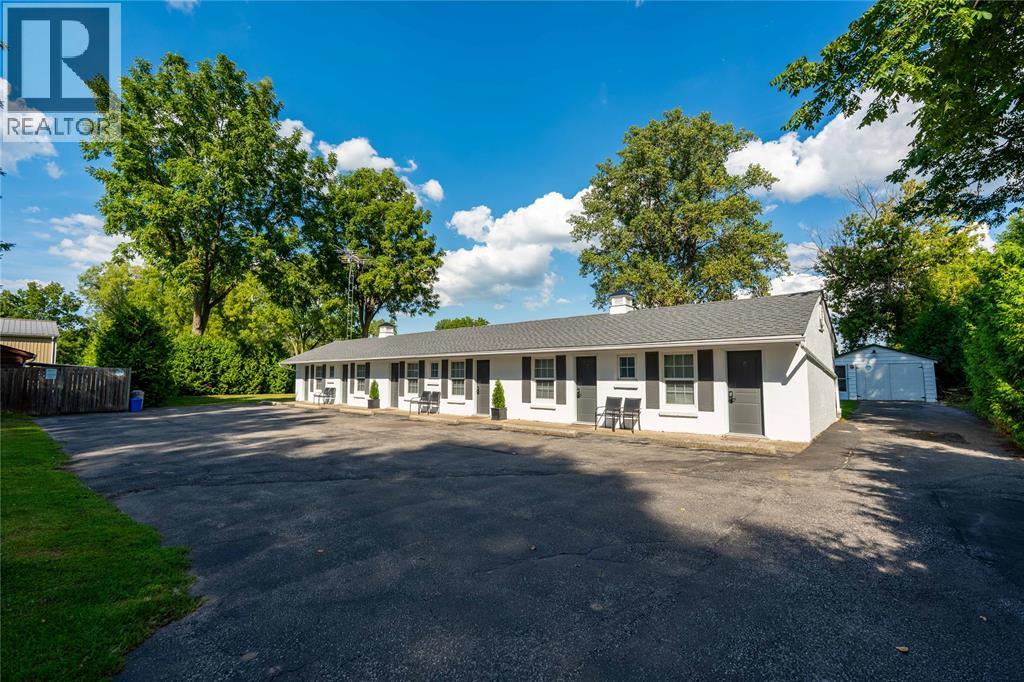 1738 ST CLAIR PARKWAY South - 28