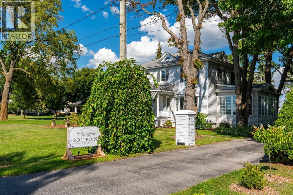 1738 ST CLAIR PARKWAY South - 3