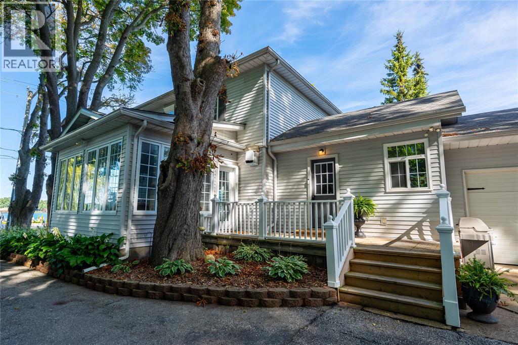 1738 ST CLAIR PARKWAY South - 4