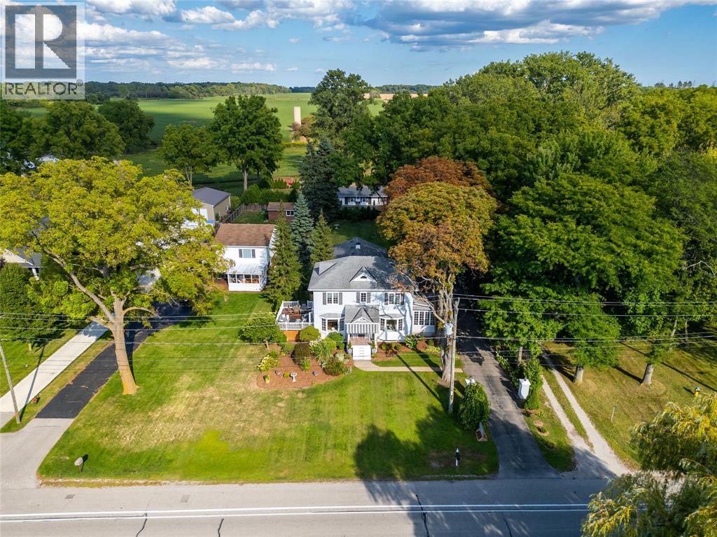 1738 ST CLAIR PARKWAY South - 46