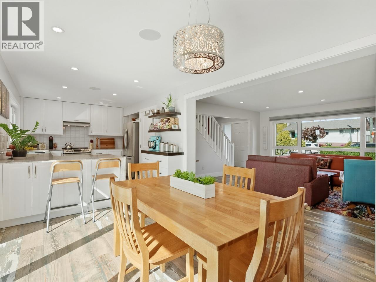4 Bed, 3 Bath House for Sale in Burnaby – 7514 12TH AVENUE, Burnaby - Image 29