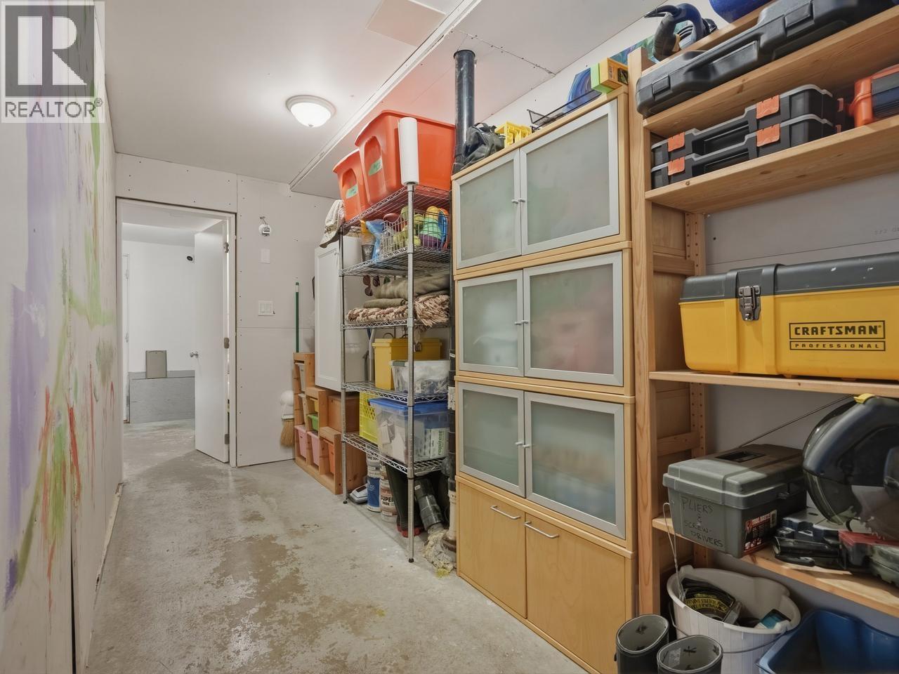 4 Bed, 3 Bath House for Sale in Burnaby – 7514 12TH AVENUE, Burnaby - Image 28