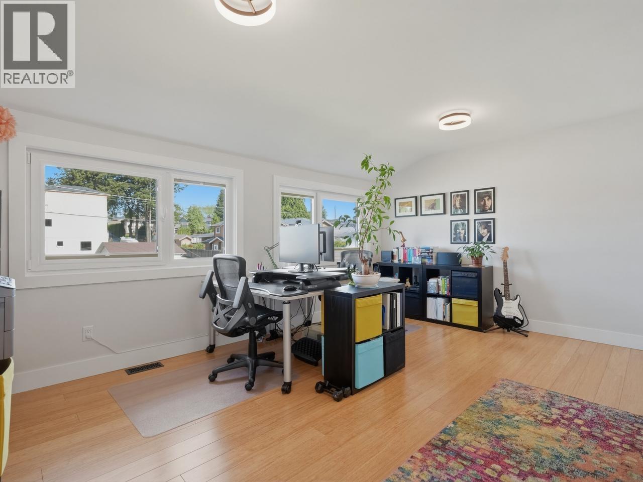 4 Bed, 3 Bath House for Sale in Burnaby – 7514 12TH AVENUE, Burnaby - Image 8