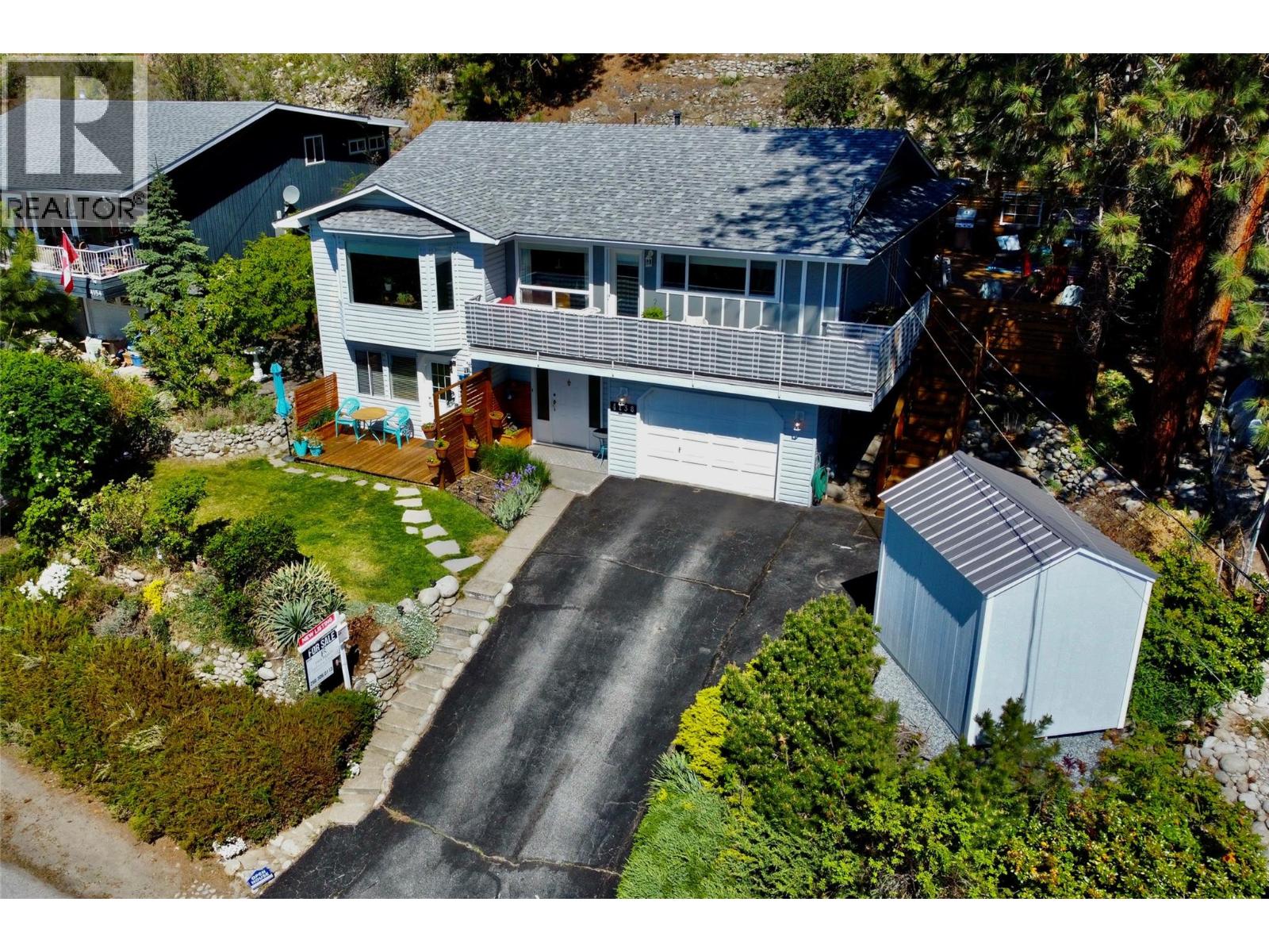 4138 4th Avenue - 66