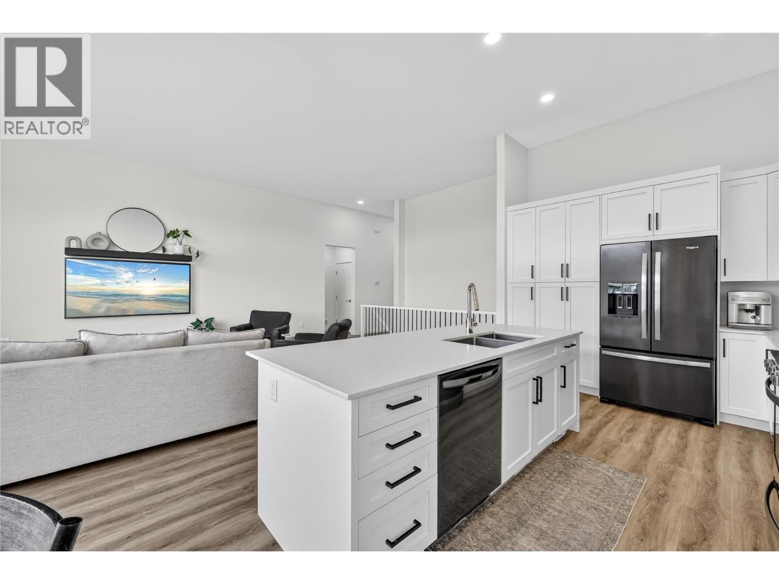  3717 Astoria Drive, West Kelowna