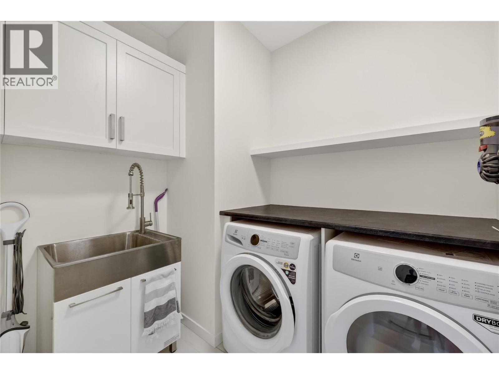  3717 Astoria Drive, West Kelowna