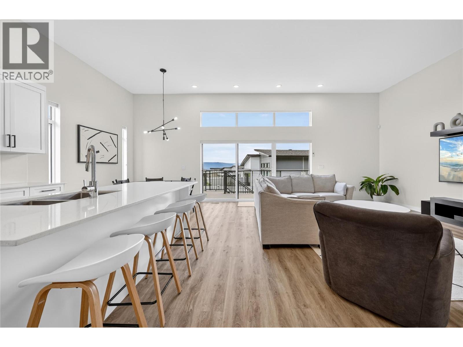  3717 Astoria Drive, West Kelowna
