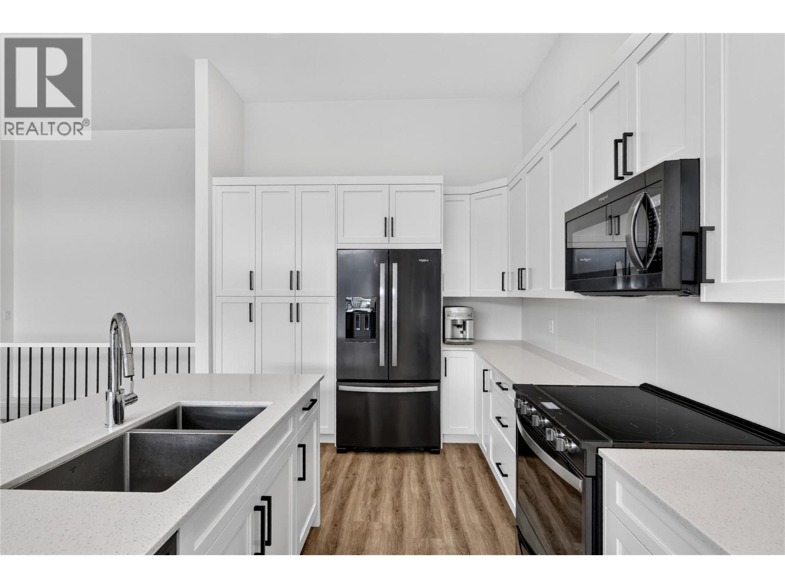  3717 Astoria Drive, West Kelowna
