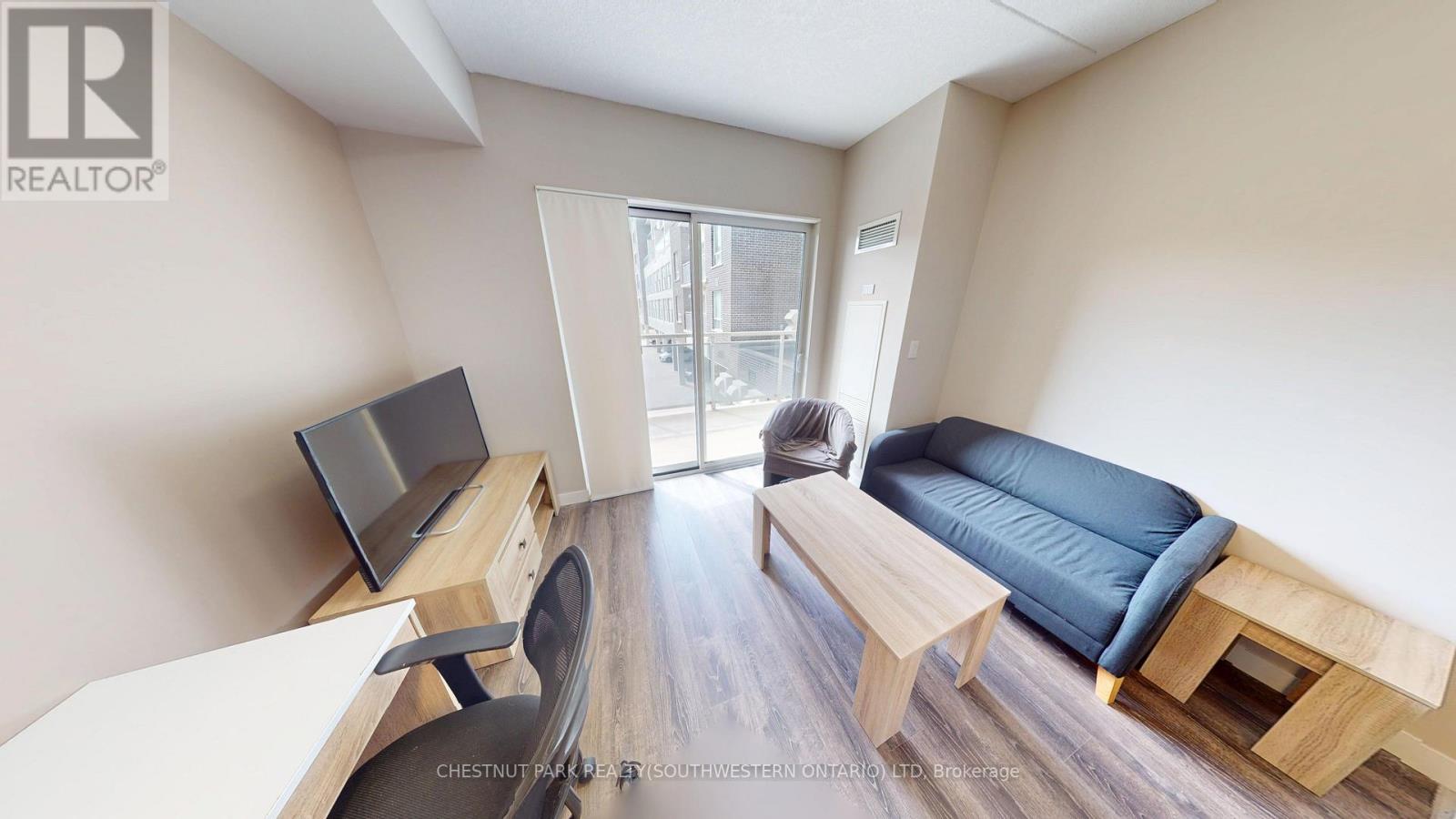 #202 280 LESTER STREET - 12