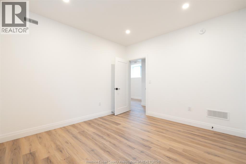 987 FORD BOULEVARD Unit# 2, Windsor, Ontario, N8S2E8 — Photo 8