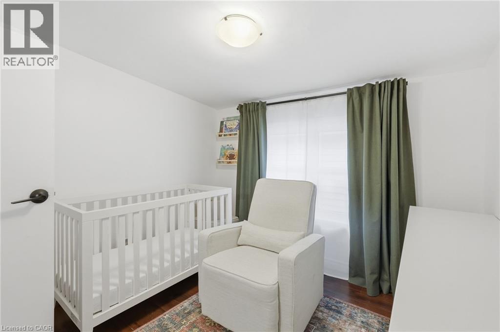 44 WHITFIELD Avenue - 26