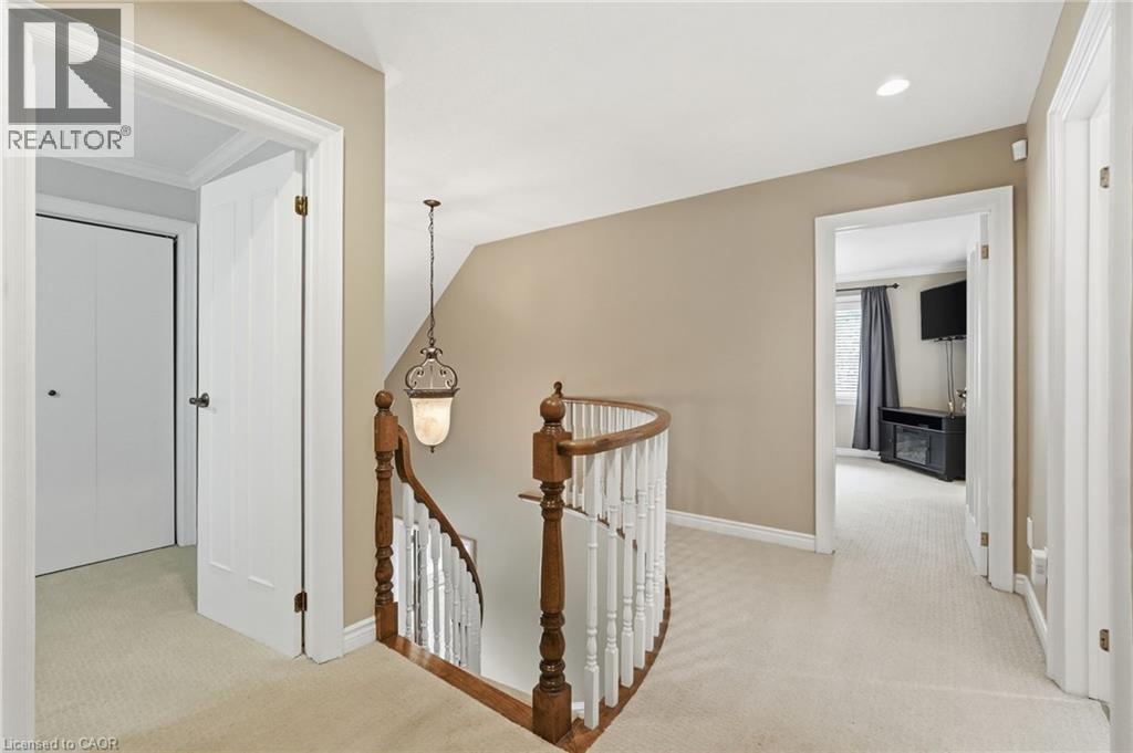 6 VANSTRAALEN Street - 21