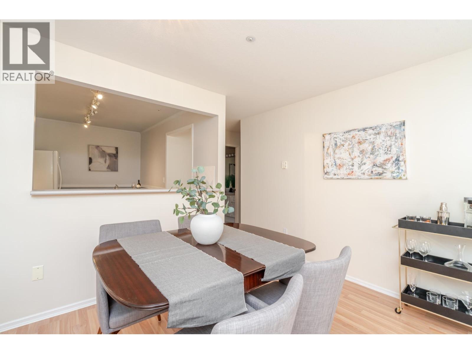 108 5556 14TH AVENUE, Tsawwassen