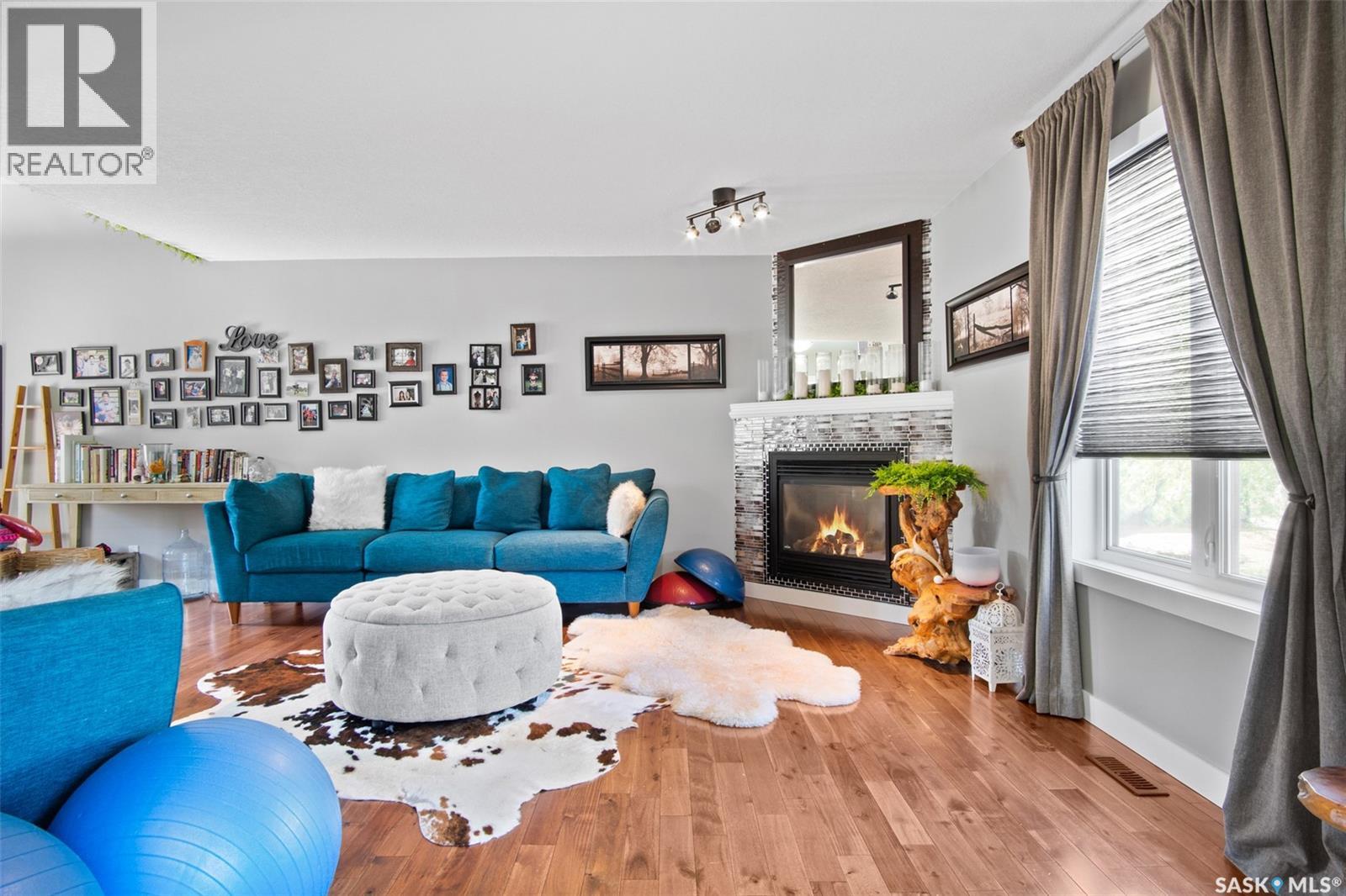 106 2nd AVENUE N - 17