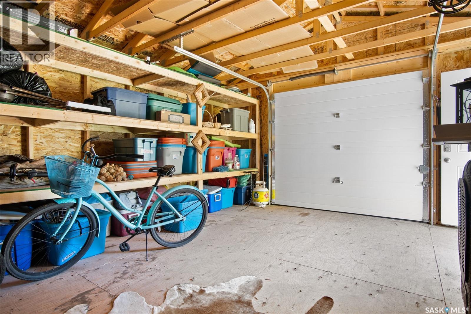 106 2nd AVENUE N - 38