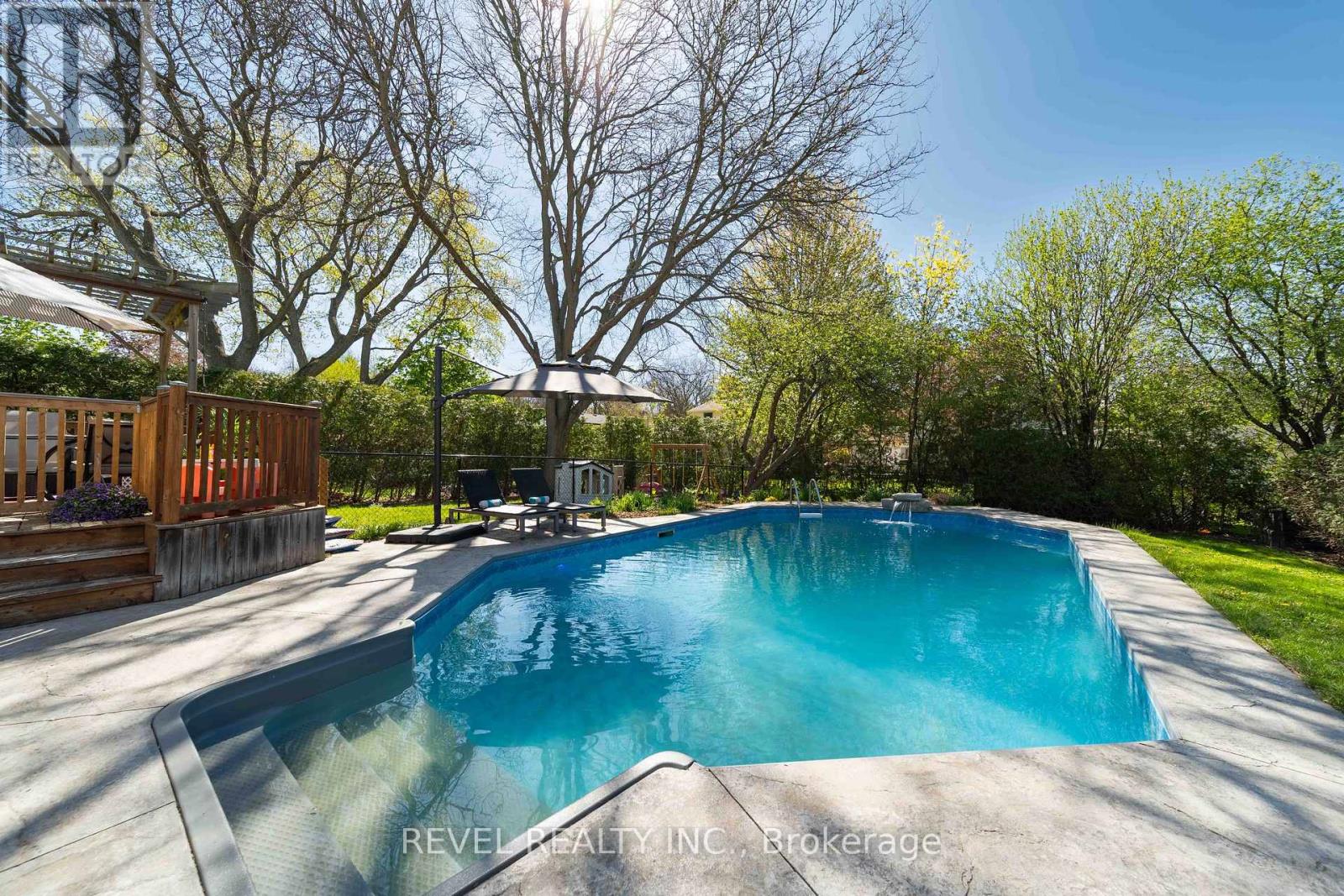 1068 PRINCE GEORGE ROAD - 42