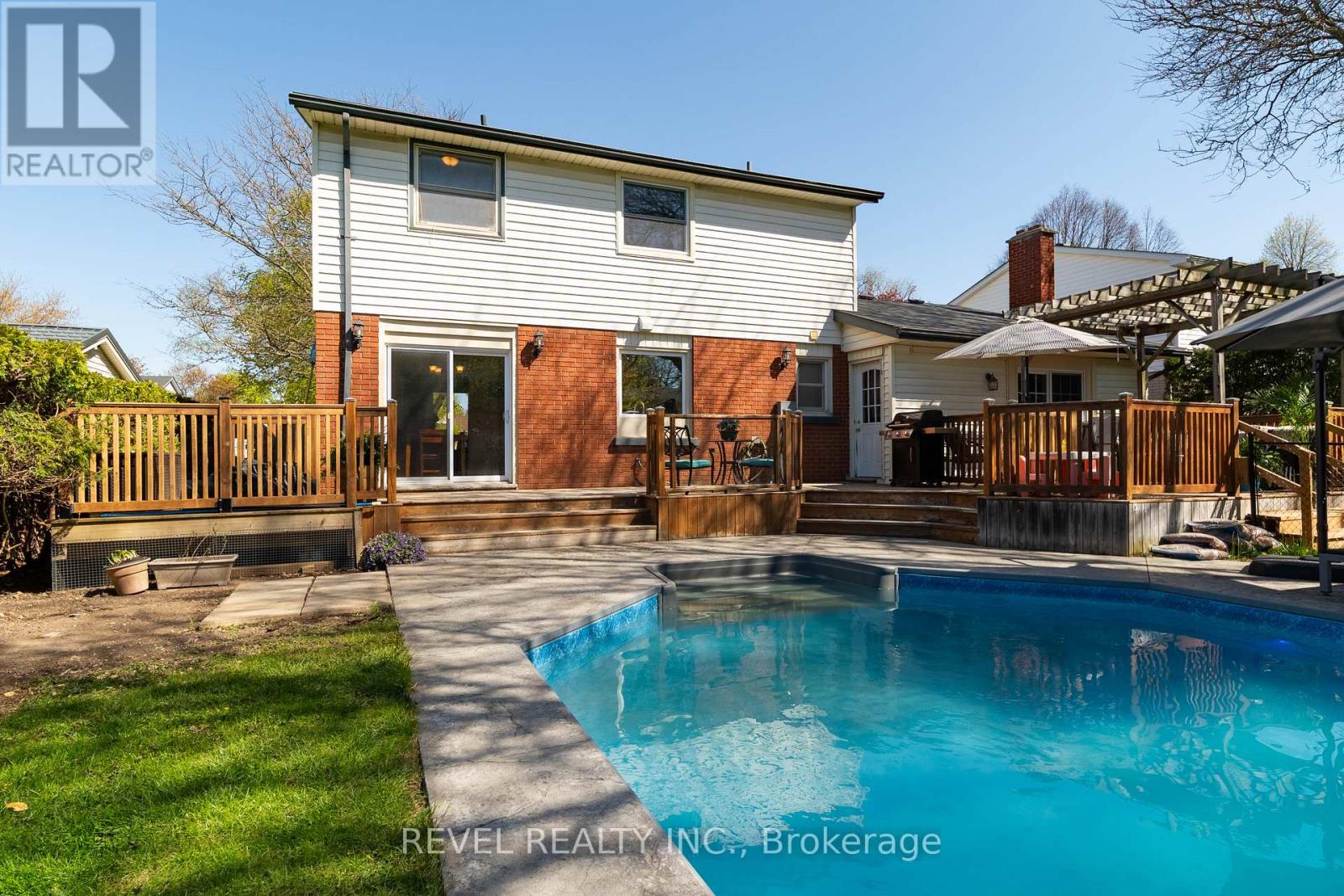 1068 PRINCE GEORGE ROAD - 44