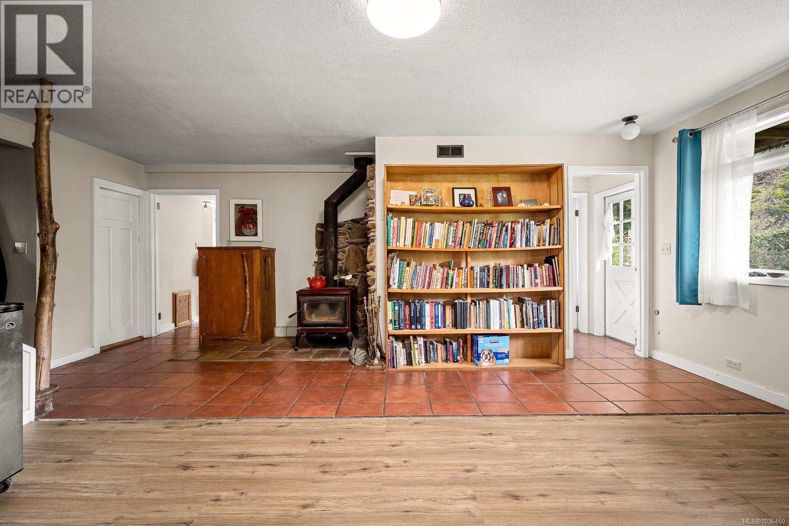 9510 McFarlane Rd - 32