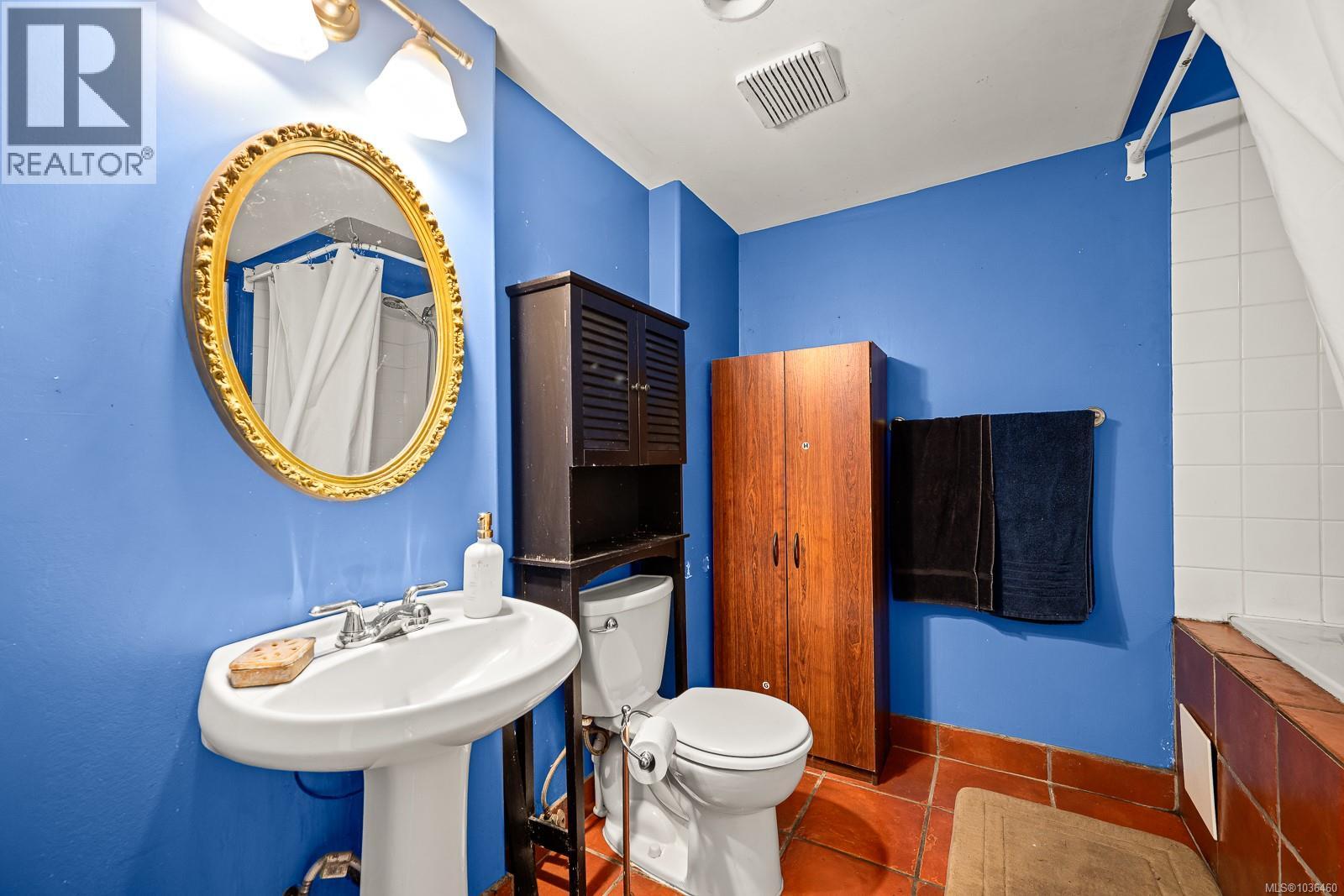 9510 McFarlane Rd - 38