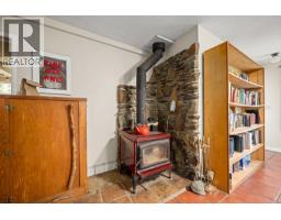 9510 Mcfarlane Rd, Denman Island, BC V0R1T0 Photo 37