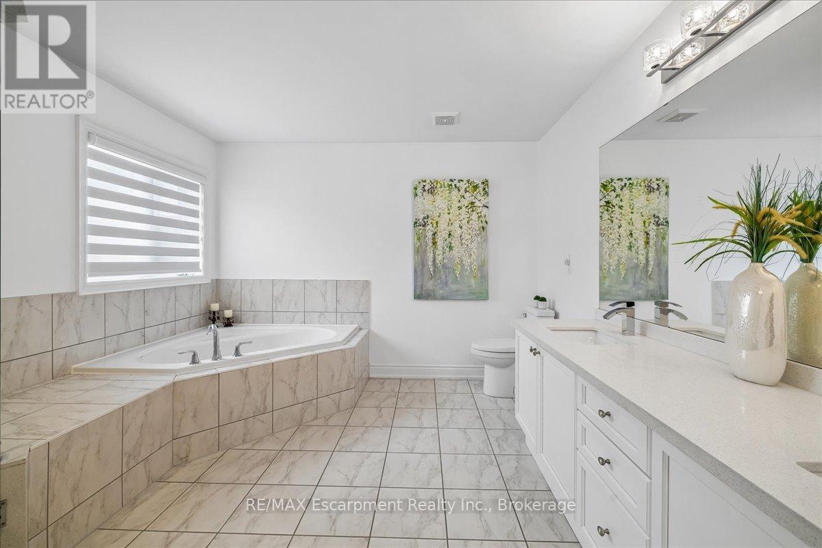 2400 SPRING MEADOW WAY - 28