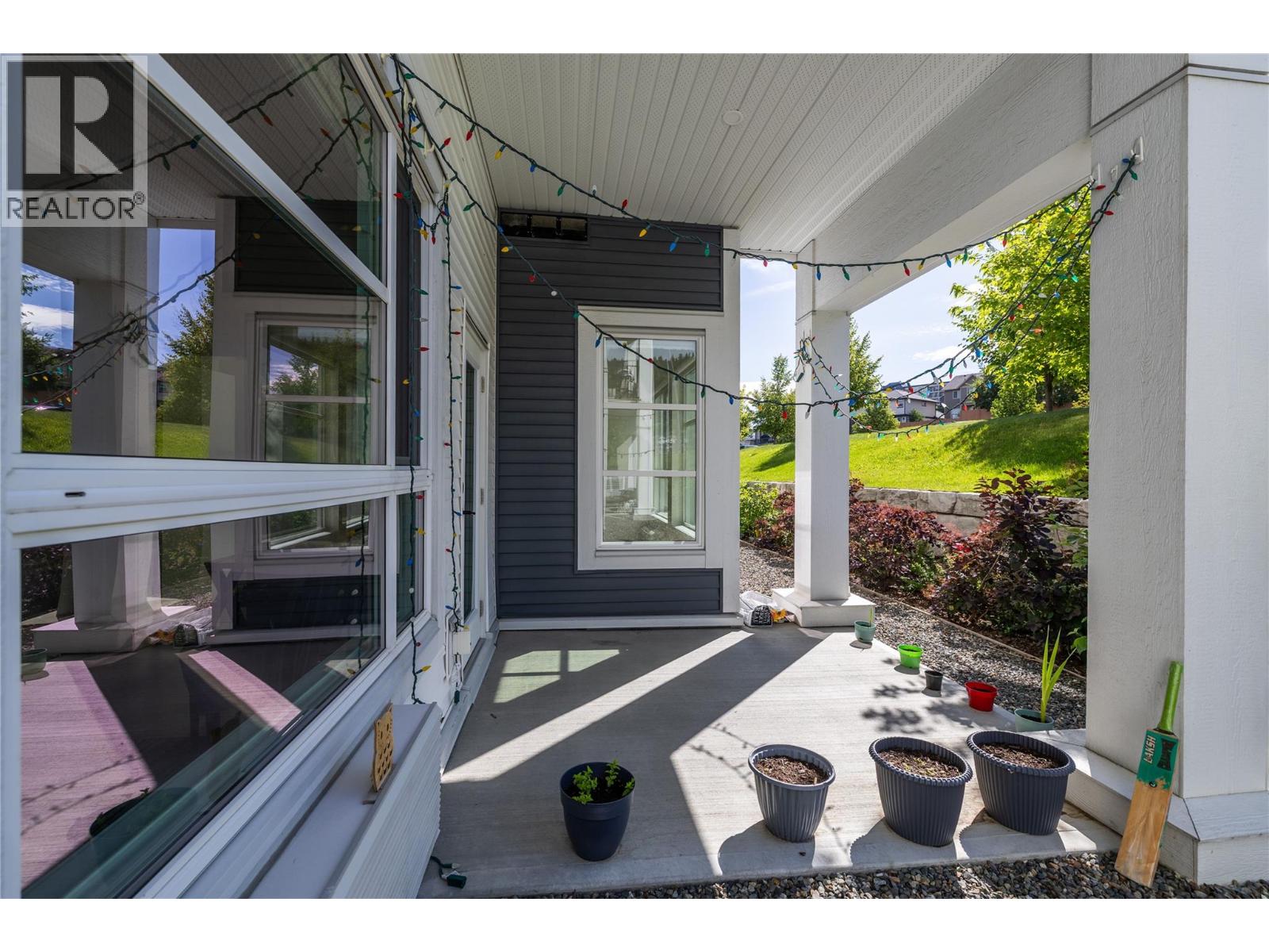 #107 1880 Hugh Allan Drive - 10