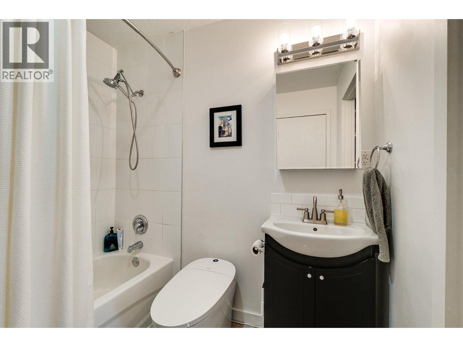 445 All Star Court Unit# 302 Lot# 35, Kelowna
