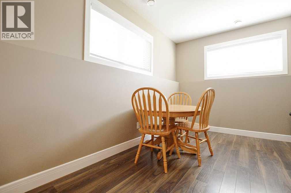9029 80A Avenue - 16