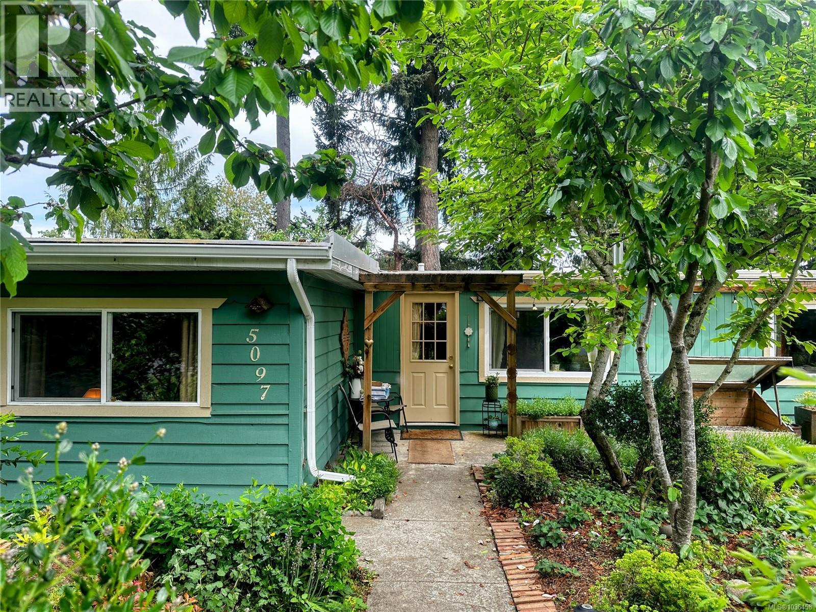 5097 Grouhel Rd - 66