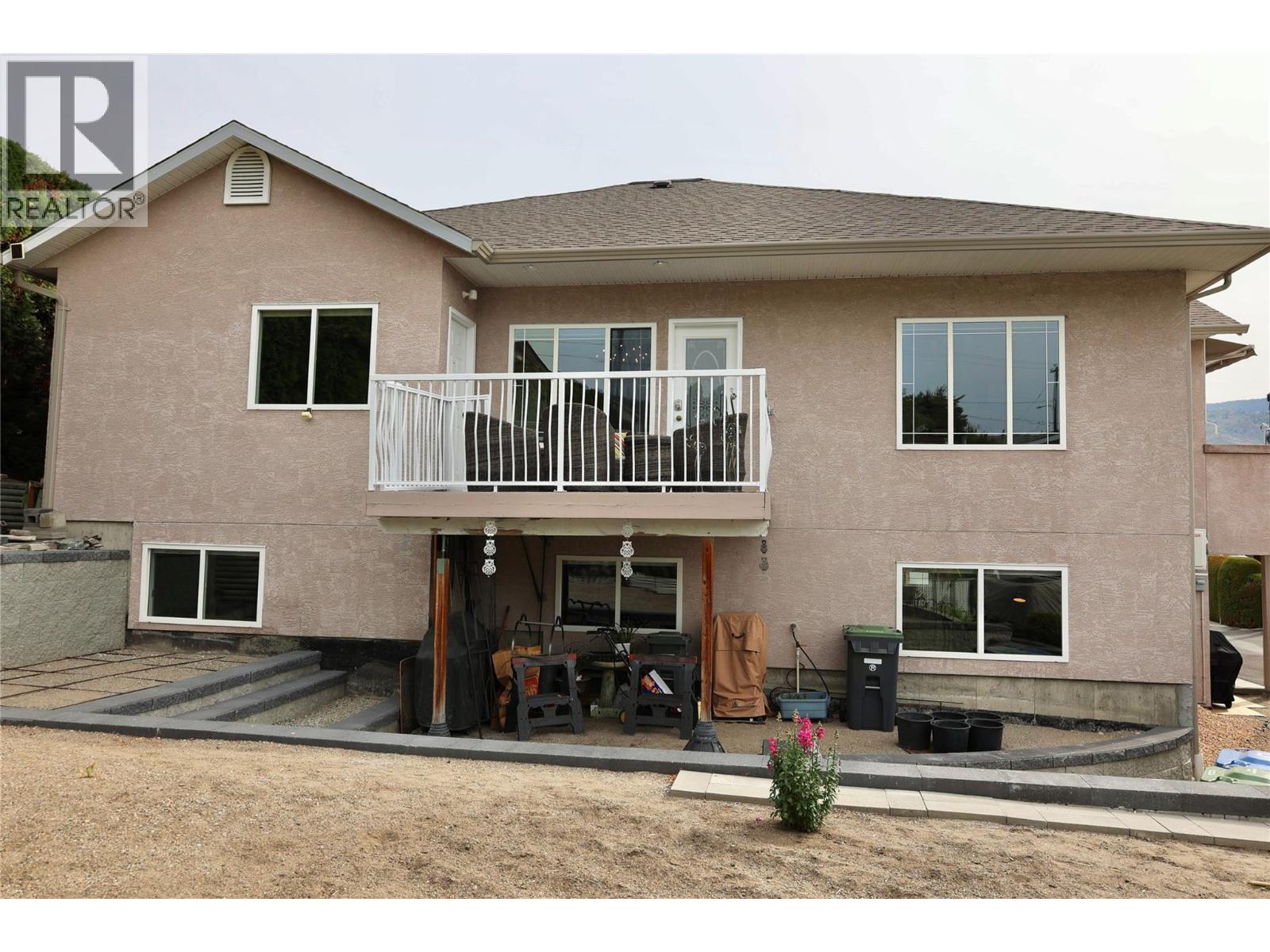 18 Magnolia Place - 18
