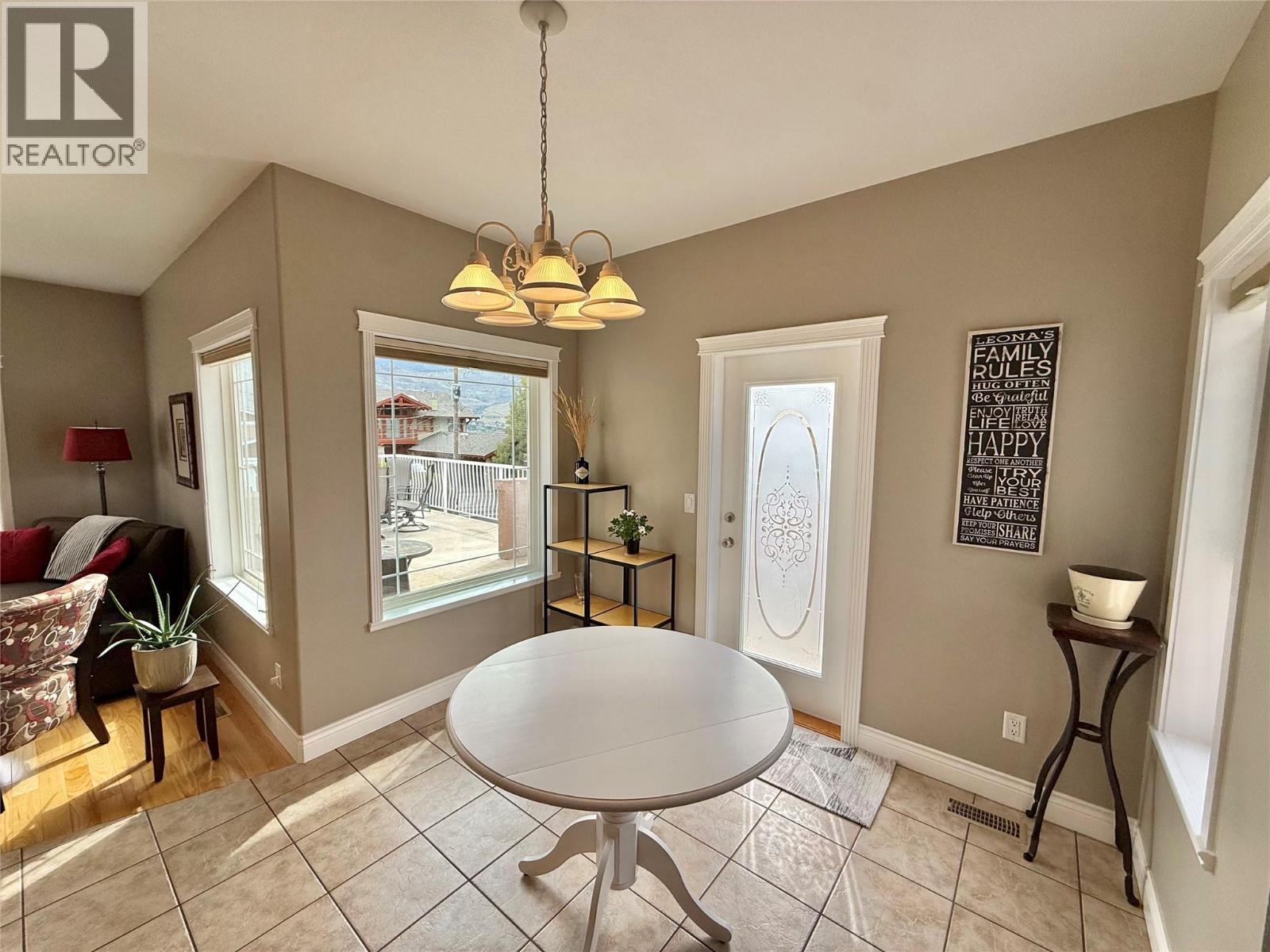 18 Magnolia Place, Osoyoos