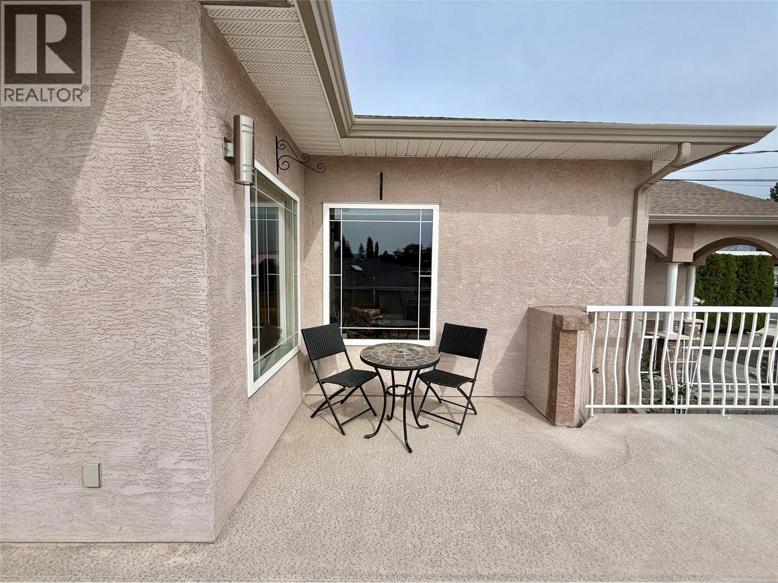 18 Magnolia Place - 80