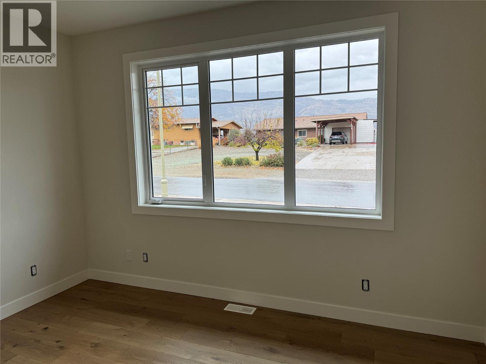 3620 LOBELIA Drive - 22