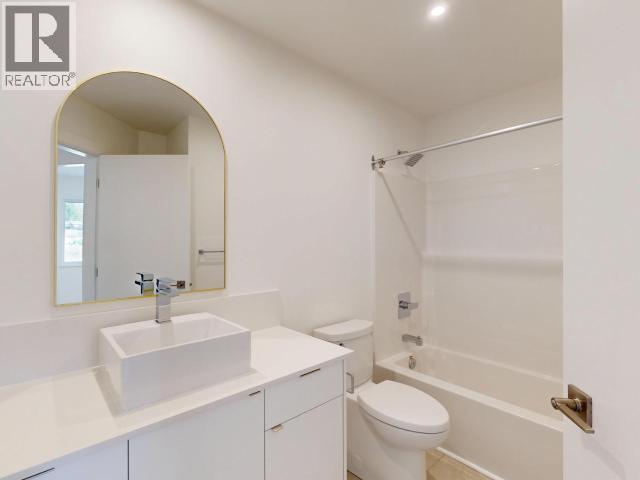 7164 EDGEHILL CRESCENT - 14
