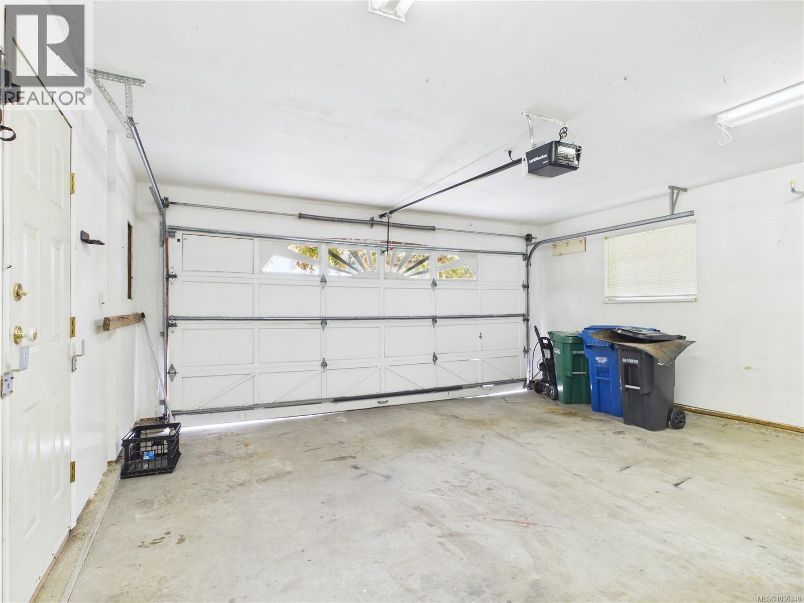 5673 Carrington Rd - 27