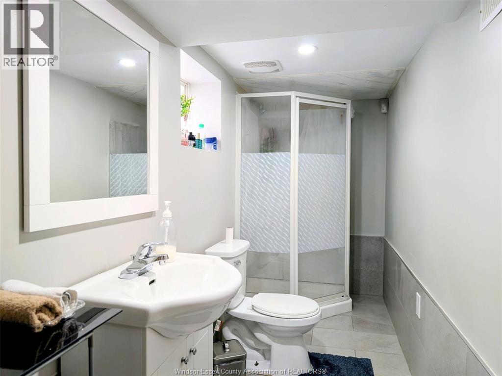 77 ASKEW, Leamington, Ontario, N8H1Y1 — Photo 19
