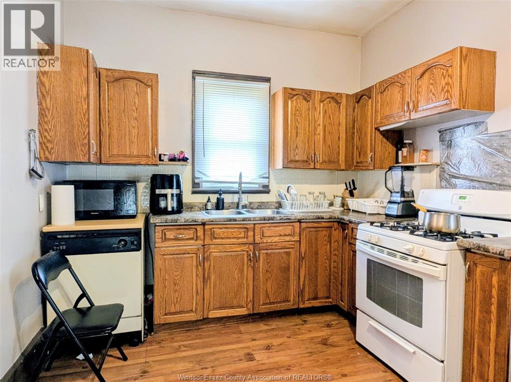 77 ASKEW, Leamington, Ontario, N8H1Y1 — Photo 9