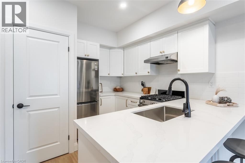 113 CATHARINE Street N Unit# 1, Hamilton, Ontario, L8R1J5 — Photo 10