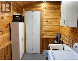 300 Boulevard St-pierre Ouest, Caraquet, NB E1W1A3 Photo 38