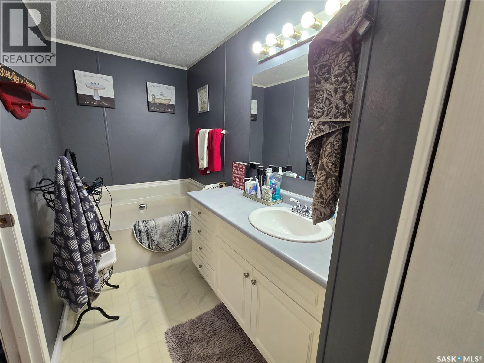38 Prairie Sun COURT - 12