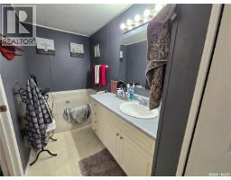 38 Prairie Sun Court, Swift Current, SK S9H3X3 Photo 12