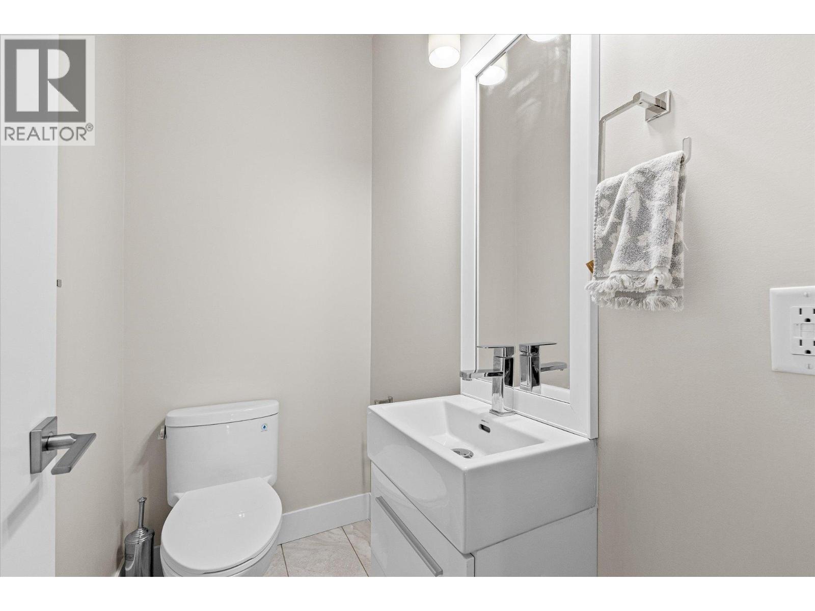 #17 255 Taylor Road - 18