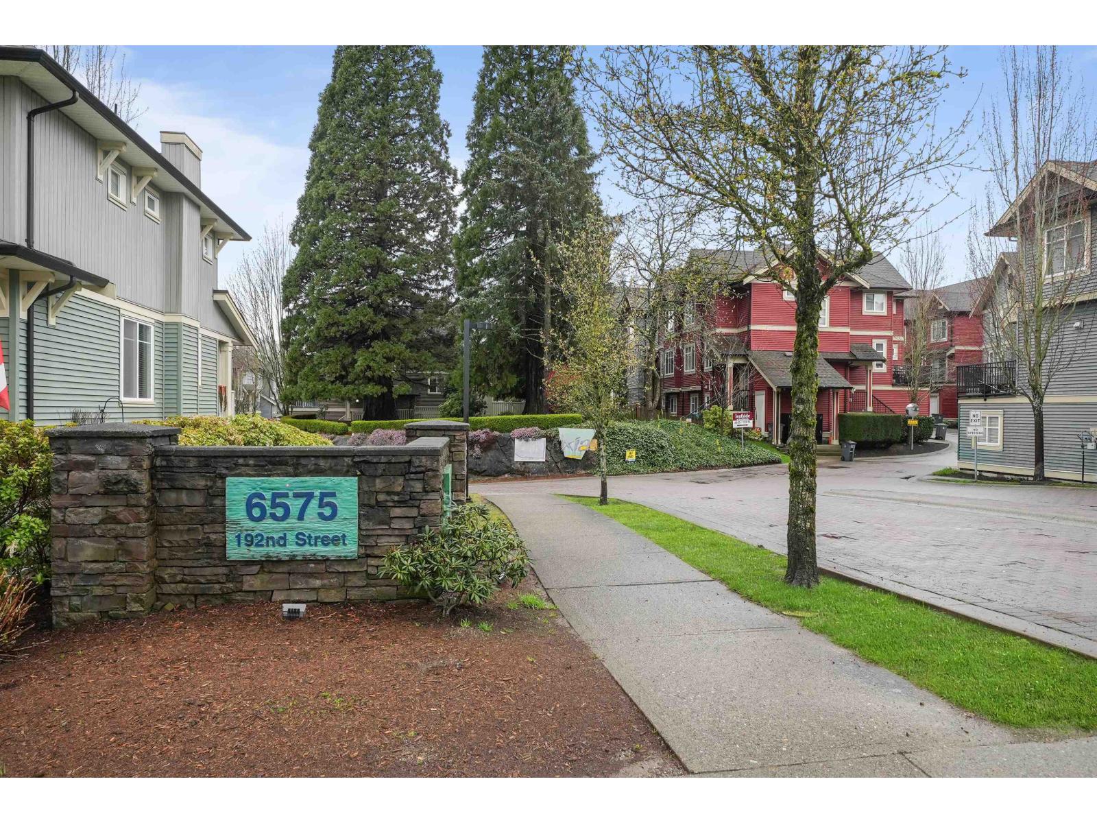 3 Bed, 3 Bath Apartment for Sale in Surrey – 8 6575 192 STREET, Surrey – MLS# R3122203 - Image 32